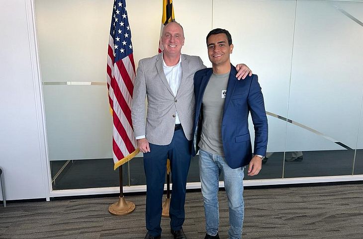 Prefeito JHC com o diretor-executivo da Autoridade Portuária de Maryland, William Doyle. | Foto: Secom Maceió